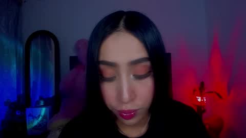 sara_stone03 online show from February 16, 5:48 am