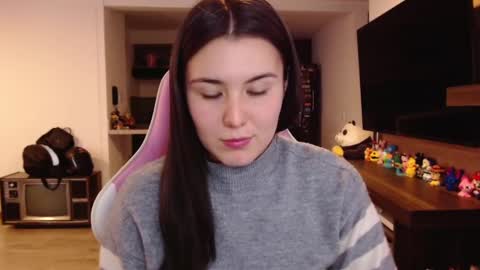 Snapshot of sara_sunrise_ chatting on January 24, 7:18 pm Sara online show from January 24, 7:18 pm