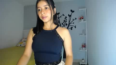 Sara online show from December 8, 12:40 am