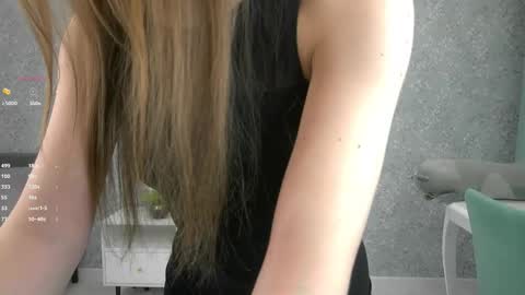 Im Sara  online show from November 16, 7:25 pm