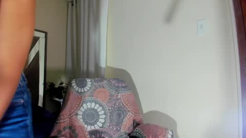 SARA 730 A 200 PM  online show from February 11, 1:09 pm