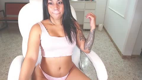 Sara online show from January 5, 12:52 am