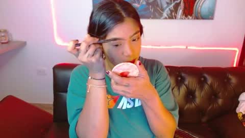 SARAHGIL online show from December 28, 9:08 pm