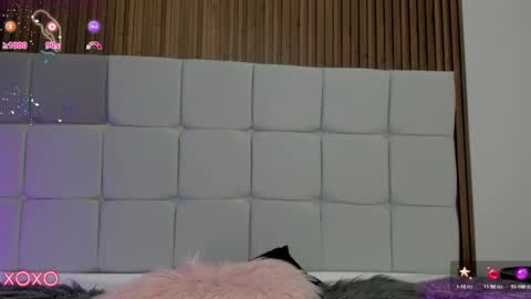 Snapshot of saraby_blandon chatting on February 23, 10:43 am   online show from February 23, 10:43 am