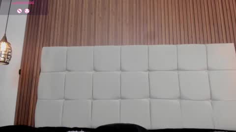 Snapshot of saraby_blandon chatting on September 24, 11:09 am   online show from September 24, 11:09 am