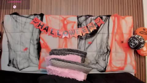 Snapshot of saraby_blandon chatting on October 26, 11:38 am   online show from October 26, 11:38 am