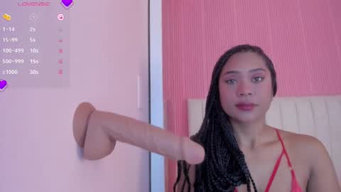 Sara Castillo online show from September 11, 10:15 am