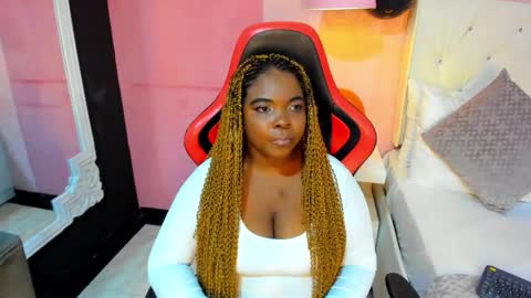 saradunss online show from November 1, 7:51 pm