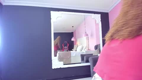 saradunss online show from October 17, 7:39 pm