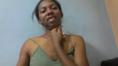 sarah146341 online show from March 11, 10:08 am