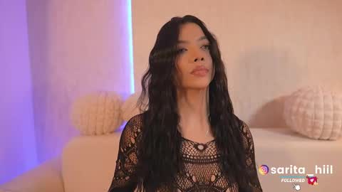 Snapshot of sarah_hiill chatting on March 11, 7:47 pm online show from March 11, 7:47 pm