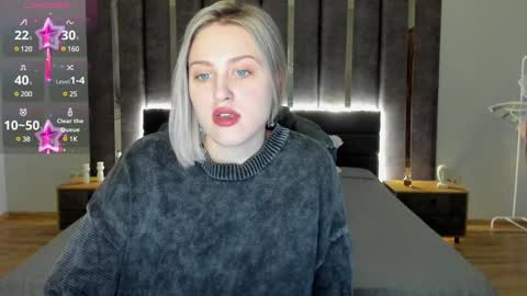 Snapshot of sarah_soul chatting on January 1, 2:41 am Sarah online show from January 1, 2:41 am