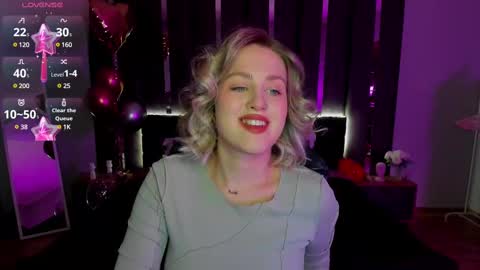 Snapshot of sarah_soul chatting on March 11, 12:54 am Sarah online show from March 11, 12:54 am