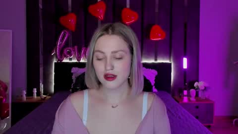 Snapshot of sarah_soul chatting on February 15, 1:10 am Sarah online show from February 15, 1:10 am