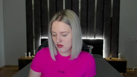 Snapshot of sarah_soul chatting on January 4, 12:48 am Sarah online show from January 4, 12:48 am