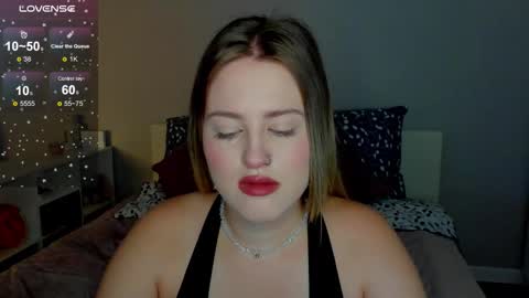 Snapshot of sarah_soul chatting on September 10, 12:32 am Sarah online show from September 10, 12:32 am