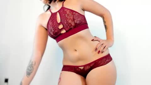 sarahgrant_ online show from December 14, 2:44 am