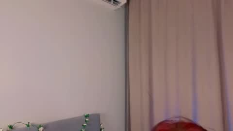 Sarah  online show from October 12, 10:12 pm