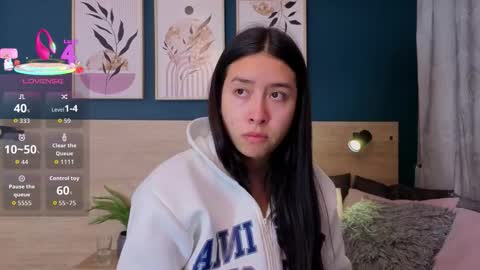 Sarah online show from February 26, 11:42 am