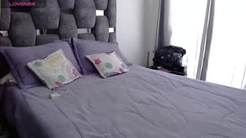 Snapshot of sarahott_1 chatting on October 26, 6:14 pm Lia online show from October 26, 6:14 pm