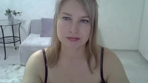 Snapshot of sarahphelps chatting on February 28, 5:59 pm sarahphelps online show from February 28, 5:59 pm