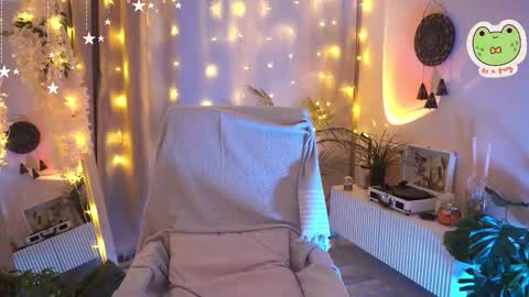 Schnappi online show from October 14, 6:05 am