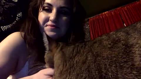 Snapshot of sarahsweetie17 chatting on October 5, 5:12 am sarahsweetie17 online show from October 5, 5:12 am