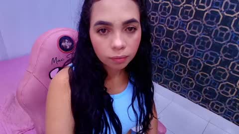 Sara  online show from February 7, 11:56 am