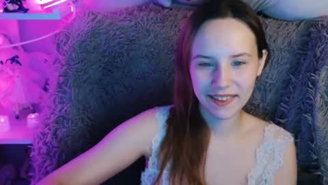 Sara online show from December 10, 1:43 am