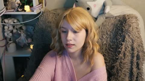 Sara online show from December 13, 11:45 am