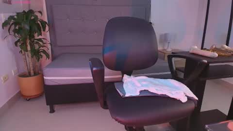 SARA online show from November 5, 12:32 pm