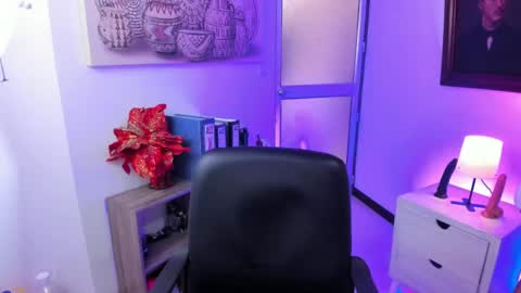 saralife69 online show from January 10, 11:43 am