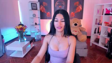 Snapshot of saralife69 chatting on October 27, 11:28 am saralife69 online show from October 27, 11:28 am