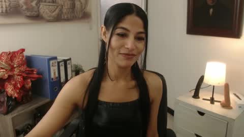 saralife69 online show from December 11, 12:12 pm