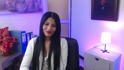 saralife69 online show from December 9, 11:26 am