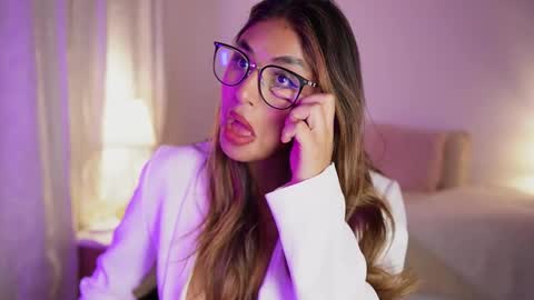 Sara online show from October 1, 12:48 am