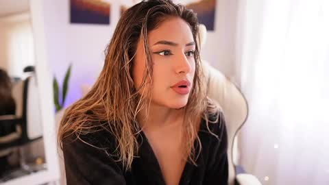 Sara online show from December 26, 7:49 pm