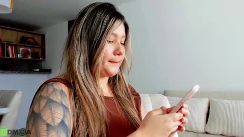 Sara  sarasmithfun by instagram online show from February 20, 9:31 pm