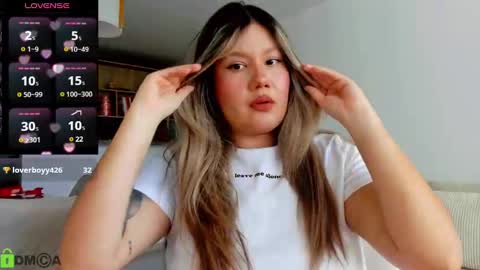 Sara  sarasmithfun by instagram online show from February 26, 9:18 pm