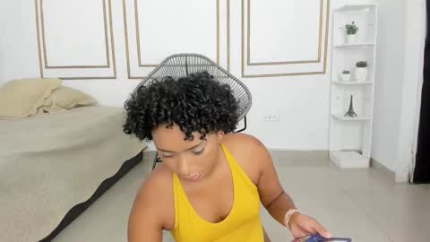 Saray Mardez online show from September 25, 12:37 pm