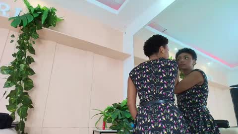 Saray Mardez online show from February 3, 12:47 pm