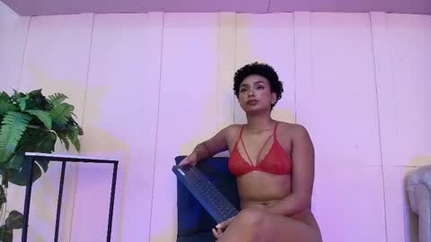 Saray Mardez online show from March 12, 12:26 pm