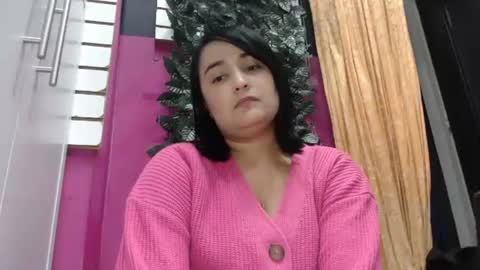 Snapshot of sarayx chatting on January 7, 8:31 pm mery online show from January 7, 8:31 pm