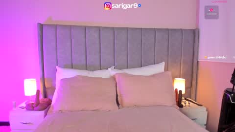Snapshot of sarigarcia chatting on December 17, 12:54 pm Sara Garcia online show from December 17, 12:54 pm