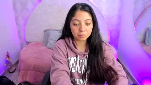 Sara online show from February 3, 6:51 am