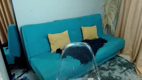 sarita_klein online show from December 4, 11:49 pm