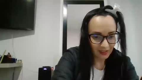 Snapshot of sarita_start chatting on September 23, 10:19 pm sarita_start online show from September 23, 10:19 pm