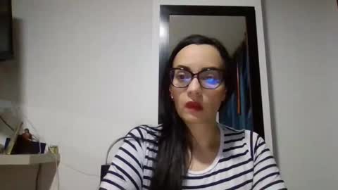 Snapshot of sarita_start chatting on September 21, 2:21 am sarita_start online show from September 21, 2:21 am