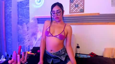 Sara online show from February 23, 2:01 am