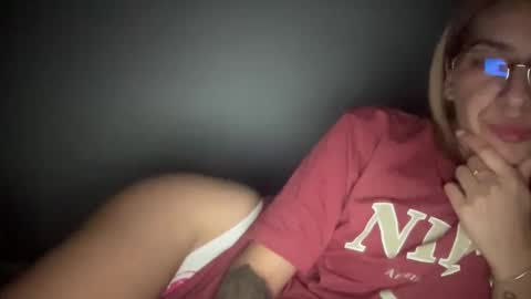 Sarrah online show from January 12, 9:19 pm